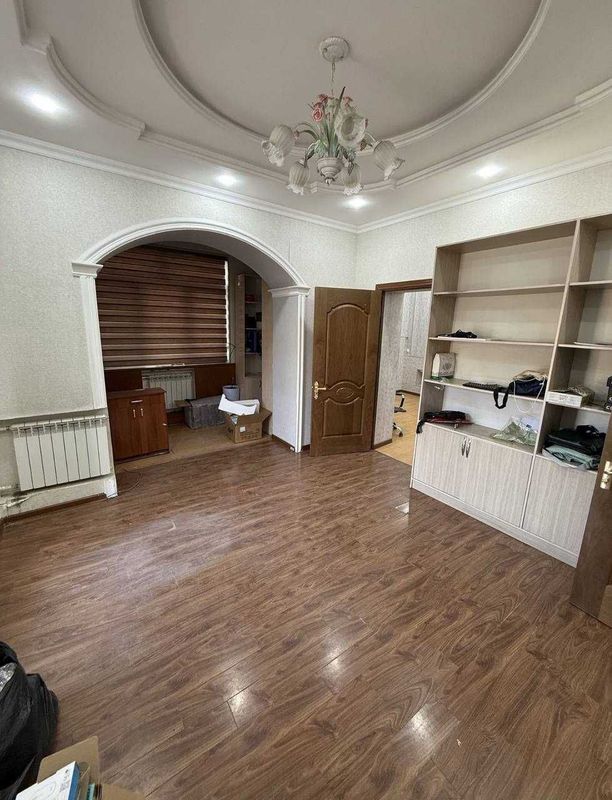 СРОЧНО! СДАЁТСЯ ОФИС Яккасарайский на Шота Руставели Аския Базар 92м² СРОЧНО! СДАЁТСЯ ОФИС Яккасарайский на Шота Руставели Аския Базар 92м²