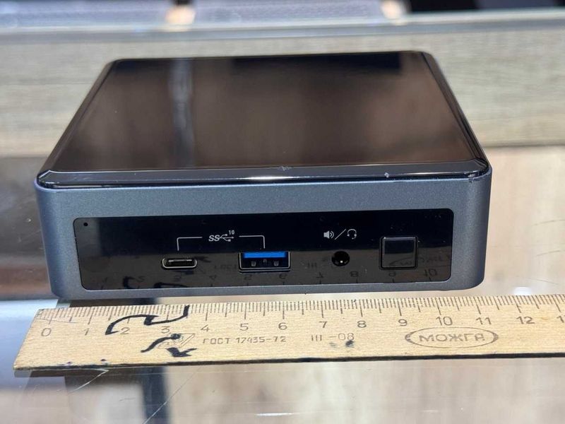 MiNi PC intel NUC10FNK Core i7-10710U ram 16 ssd m2 256 MiNi PC intel NUC10FNK Core i7-10710U ram 16 ssd m2 256
