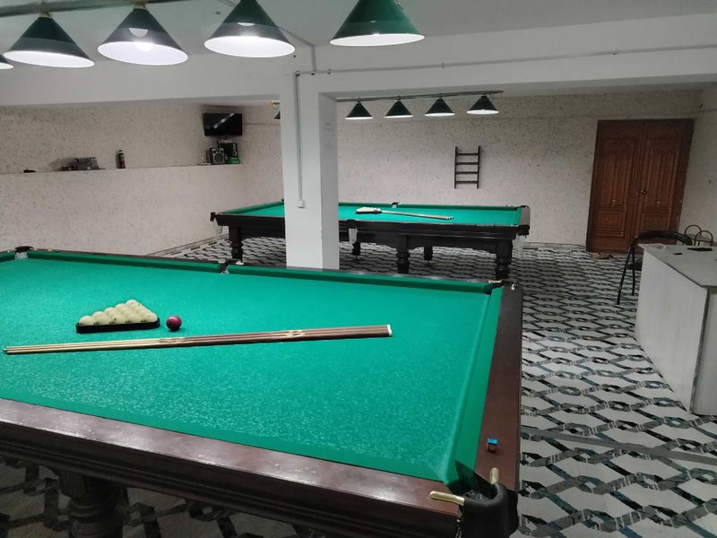 Bilyard stol#Billiyard stollar Bilyard stol#Billiyard stollar