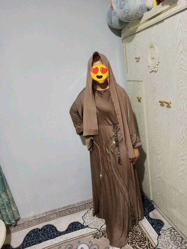 Turkiya abaya Yangi hali kutilmagan 500 ming Turkiya abaya Yangi hali kutilmagan 500 ming