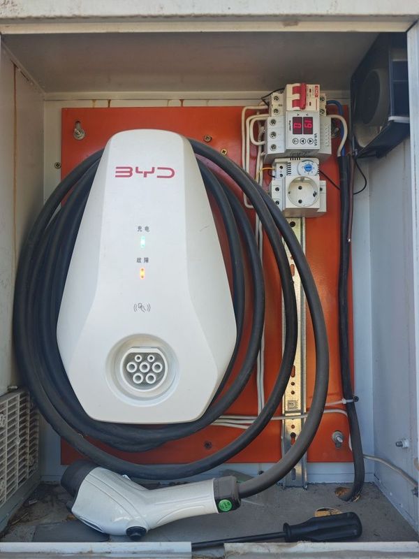 Byd zaryad komplekt tayyor Byd zaryad komplekt tayyor