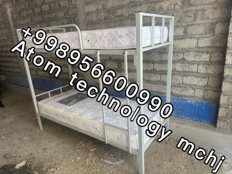 Двухъярусная кровать Двухъярусная кровать