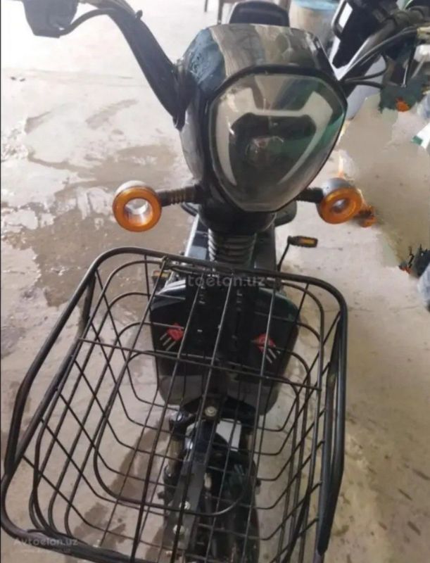 Gichish moped...