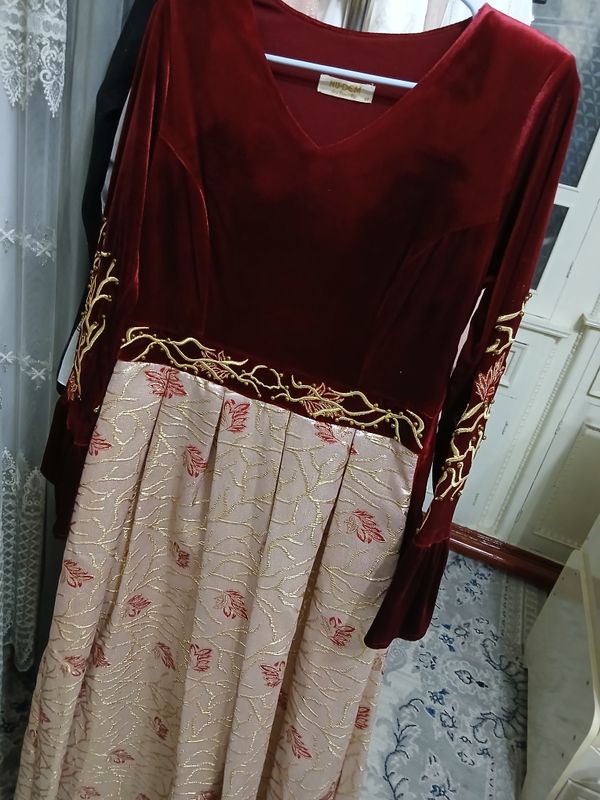 Ayollar uchun ko'ylak