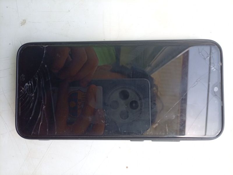 Redmi note8 sotiladi Redmi note8 sotiladi