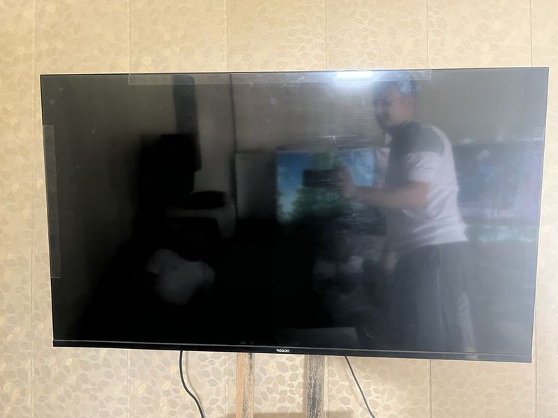 Roison Tv smart 43 Roison Tv smart 43