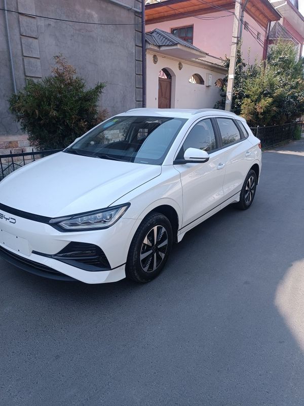 Byd e2 luxury fulisotiladi kraska toza idealni 7kv 1.5 zaryadkasi bor