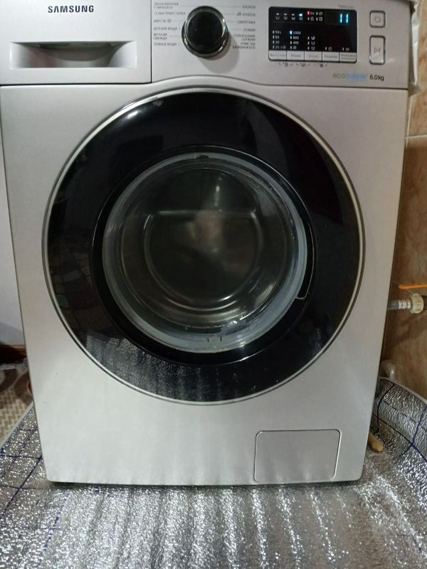 Samsung Kir yuvish mashinkasi sotiladi 6 kg