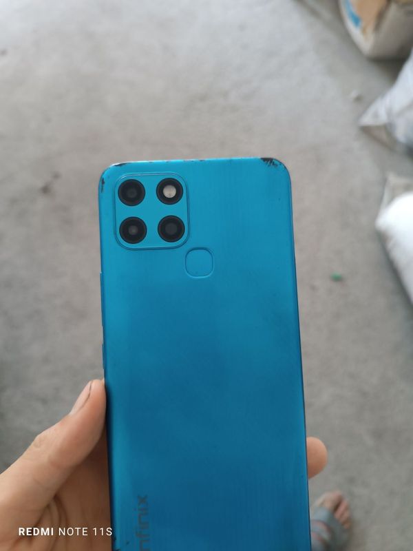 Infinix smart 6 sotiladi Infinix smart 6 sotiladi