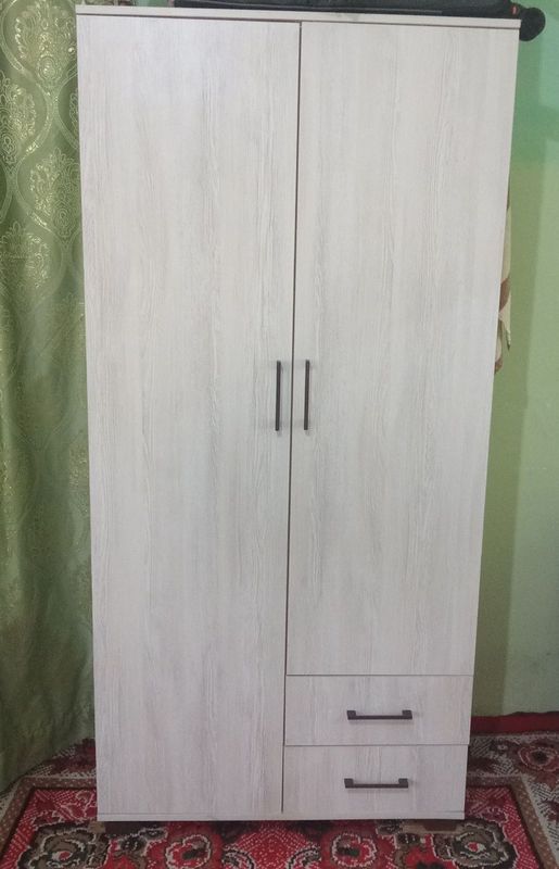 Продам шкаф, в хорошем состоянии. Продам шкаф, в хорошем состоянии.