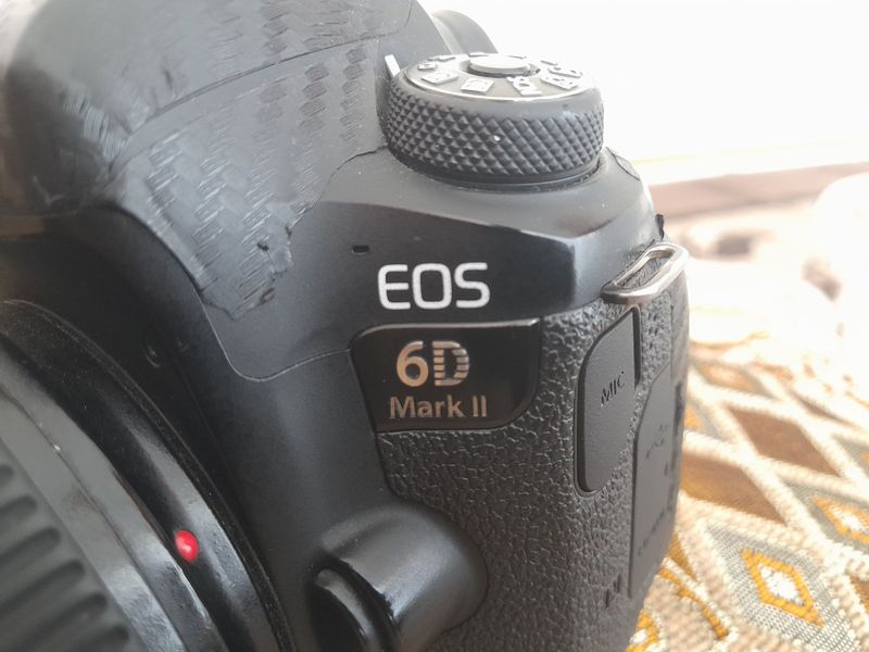 Canon Eos 6D mark 2 Canon Eos 6D mark 2