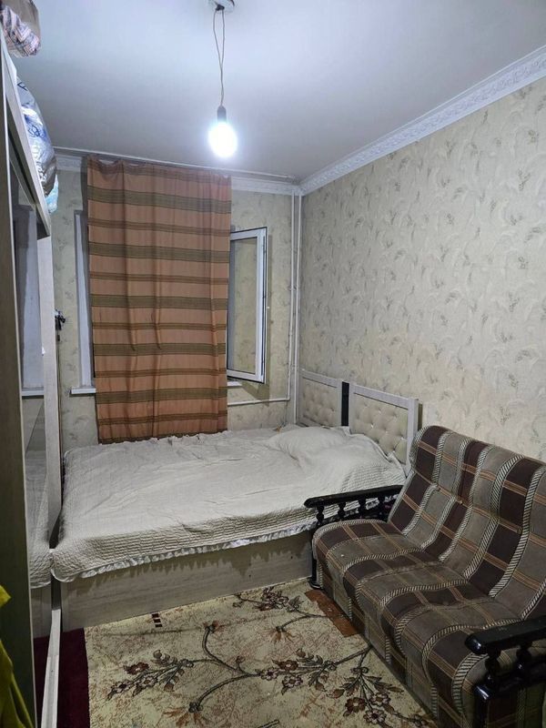Супер лакасса Себзор 1/7 балкон 64² уй срочно нархда сотилади 2/5/9 Супер лакасса Себзор 1/7 балкон 64² уй срочно нархда сотилади 2/5/9
