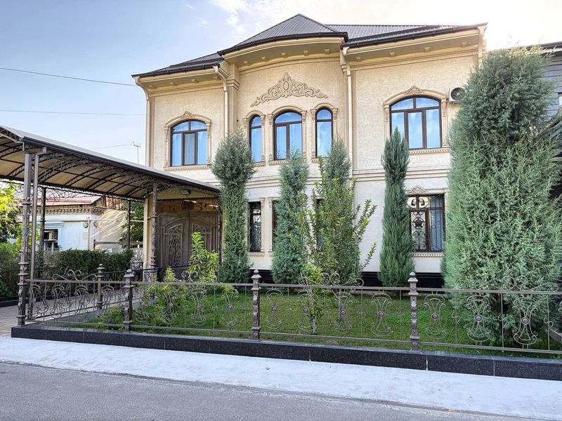 Дом в Мирзоулугбекском районе ул Магрур Дом в Мирзоулугбекском районе ул Магрур