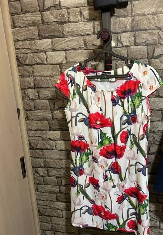 Продается новое платье, размер 42 турецкий Продается новое платье, размер 42 турецкий
