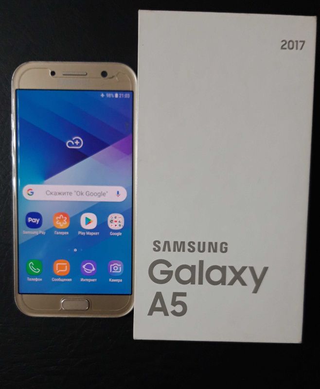 Samsung Galaxy A5-2017 Samsung Galaxy A5-2017