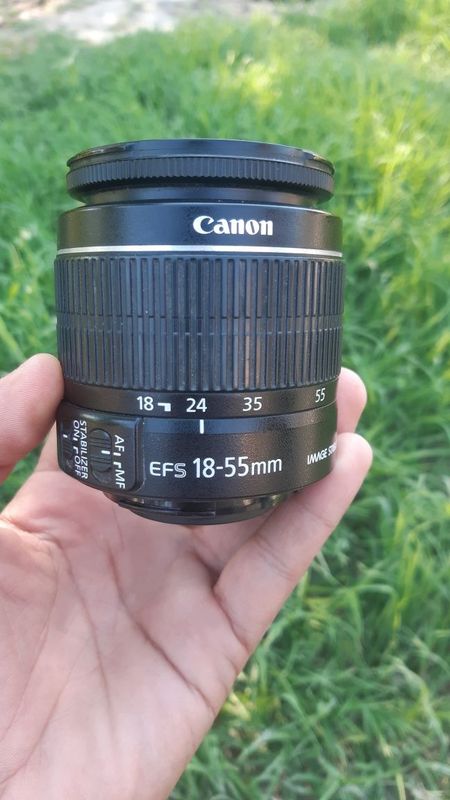 Canon 18-55mm is ll Canon 18-55mm is ll