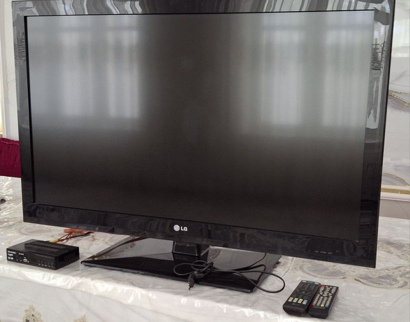 Lg televizor 42 holati zo'r Lg televizor 42 holati zo'r
