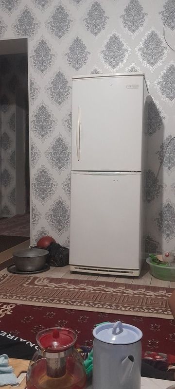 Холодильник СИНО ислеп тур жағдайы жаксы