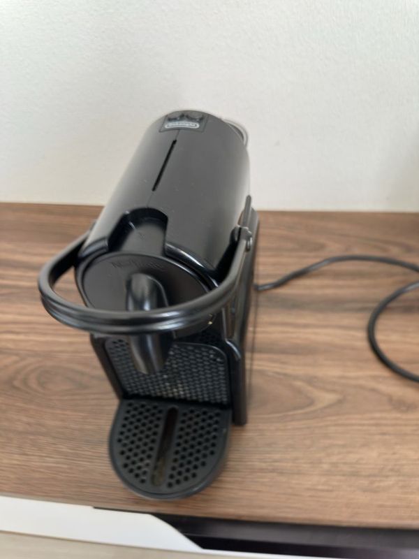 Кофемашина Nespresso Delonghi, капсульная Кофемашина Nespresso Delonghi, капсульная