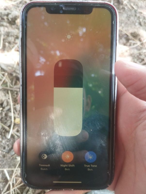 iPhone xr idyal hichqati alishamgan pamyati128 yomius64%
