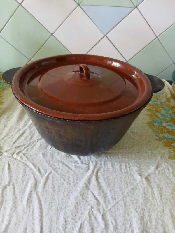 Советский казан с крышкой. Советский казан с крышкой.