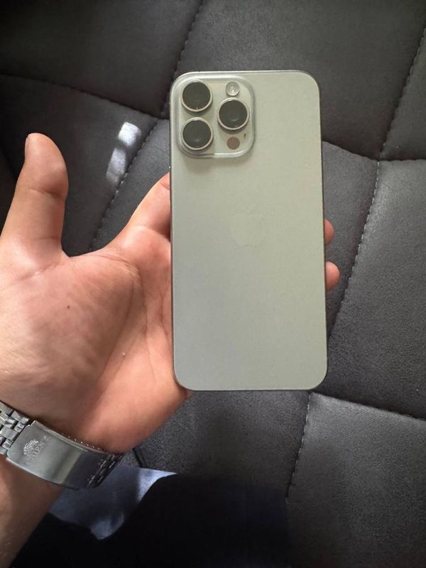iPhone 15 Pro Max iPhone 15 Pro Max