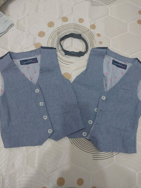 Продам жилетки 3 ,4,5 лет Продам жилетки 3 ,4,5 лет