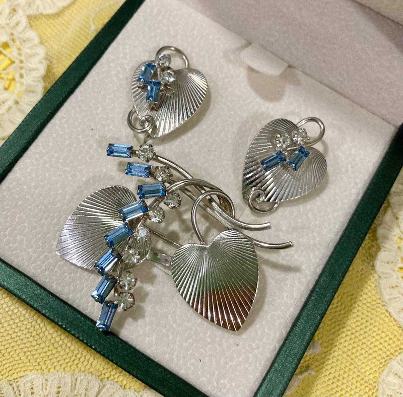 Серебряный винтажный комплект Carl Art (США, 1940–50), серьги и брошь