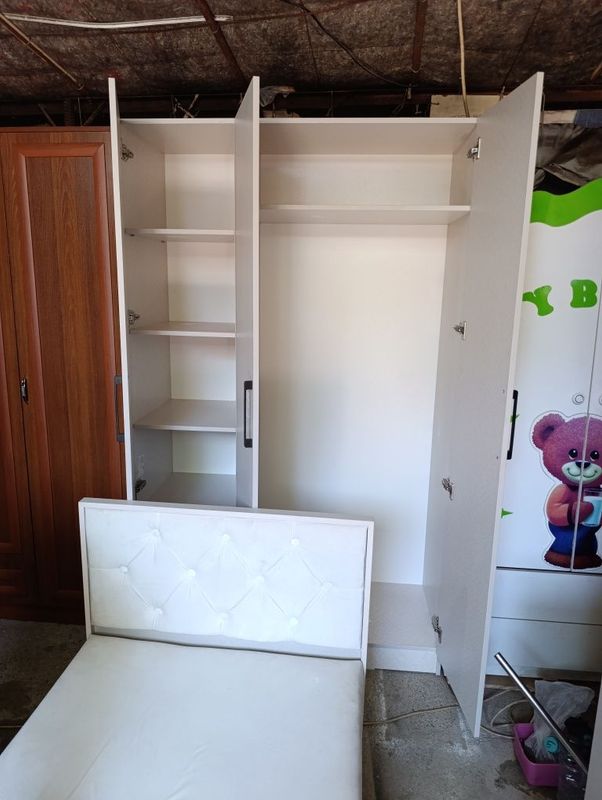 Продаются шкаф новый Продаются шкаф новый