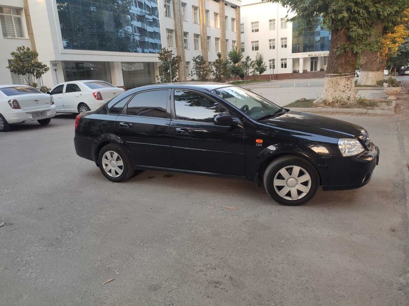 Chevrolet Lacetti Ласетти метан кондиционер лучше чем спарк или нексия Chevrolet Lacetti Ласетти метан кондиционер лучше чем спарк или нексия