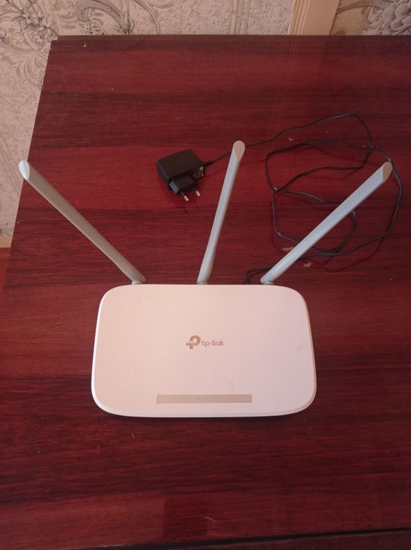 Wife Ptp-link router Wife Ptp-link router