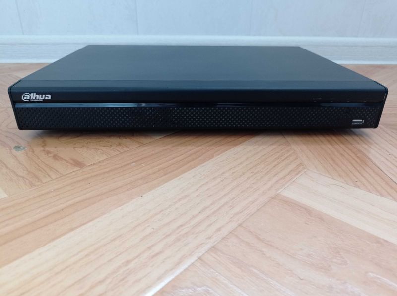 Продаю 32 канальный IP видеорегистратор Dahua DHI-NVR4232-4KS2 Продаю 32 канальный IP видеорегистратор Dahua DHI-NVR4232-4KS2
