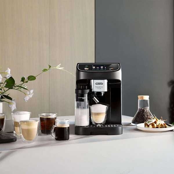 Кофемашина DeLonghi Mgnifica Plus+