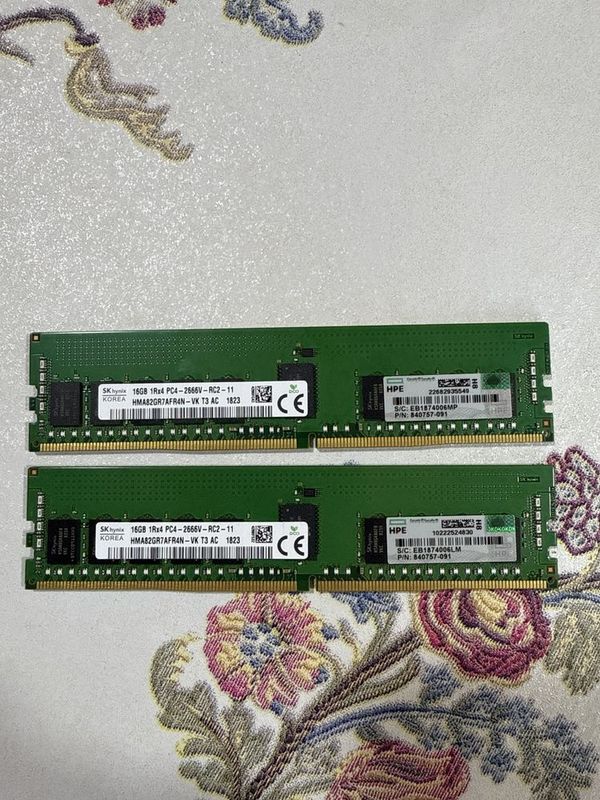 Оперативная память серверная HPE 32GB (2x16GB) DDR4-2666 Оперативная память серверная HPE 32GB (2x16GB) DDR4-2666
