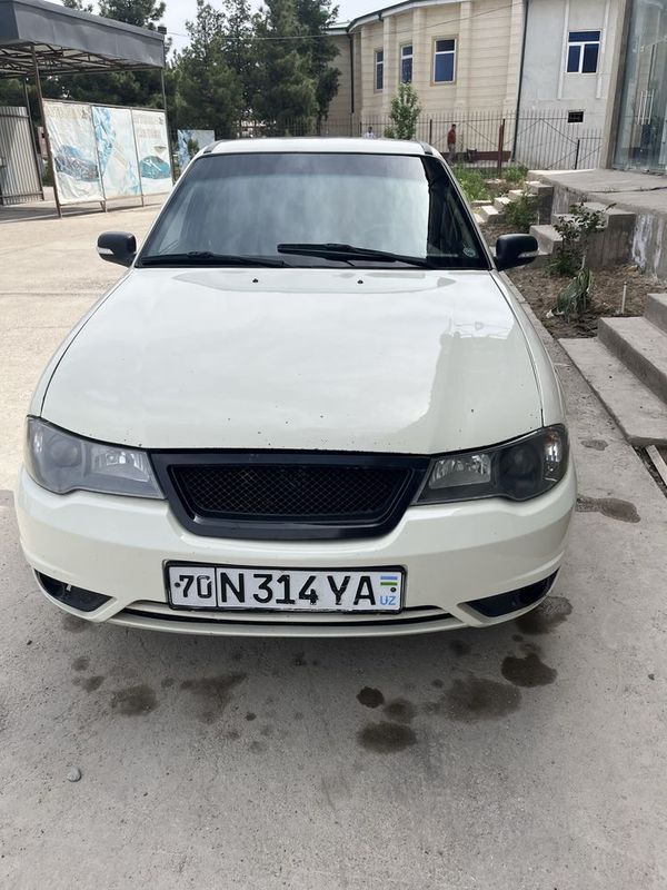 Nexia 2 2014 holati yaxshi kraskasi bor Nexia 2 2014 holati yaxshi kraskasi bor