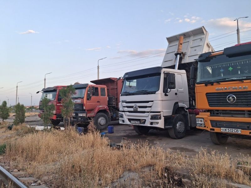 Qum tosh klines sheben kampõt Песок с Чиназа шебен клинец компот Qum tosh klines sheben kampõt Песок с Чиназа шебен клинец компот