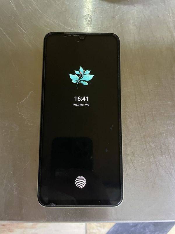Madel : Vivo V25e Madel : Vivo V25e