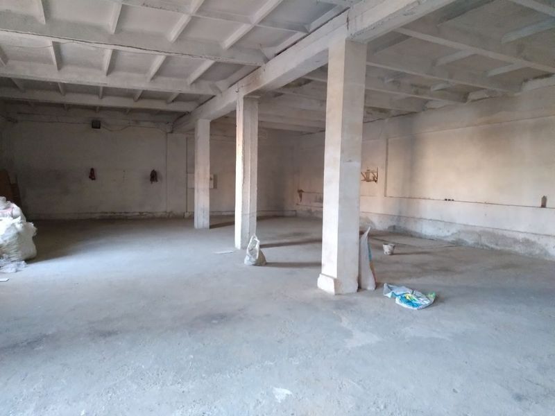 Arendaga berilafi 2 etaj bino 1m² 25000 so‘m