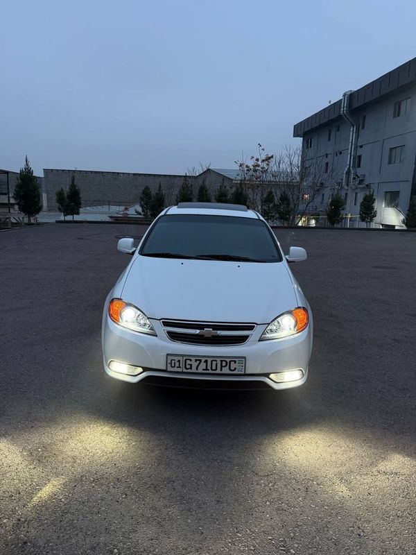 Продается Chevrolet Gentra AT