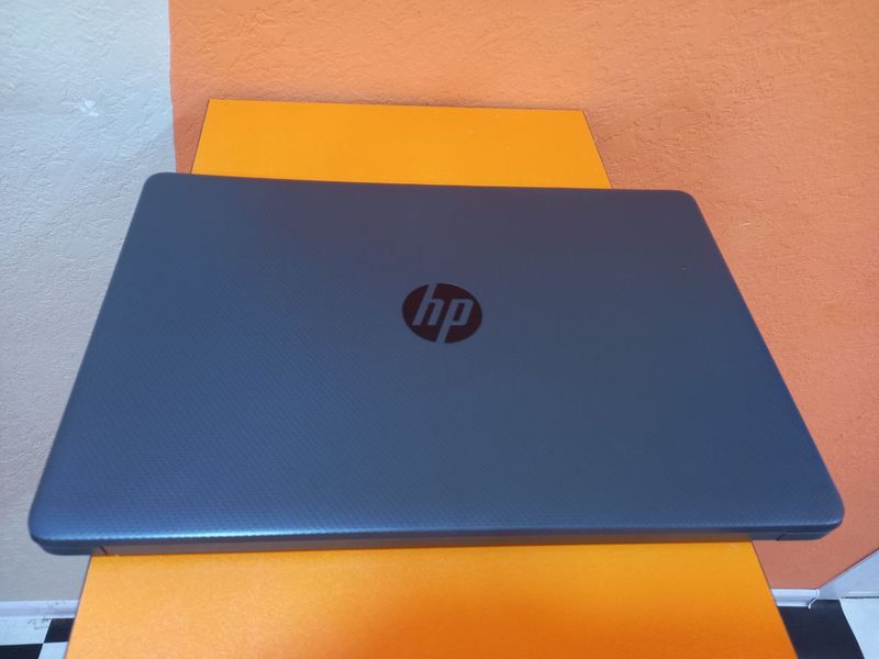 Продается Ноутбук HP Продается Ноутбук HP