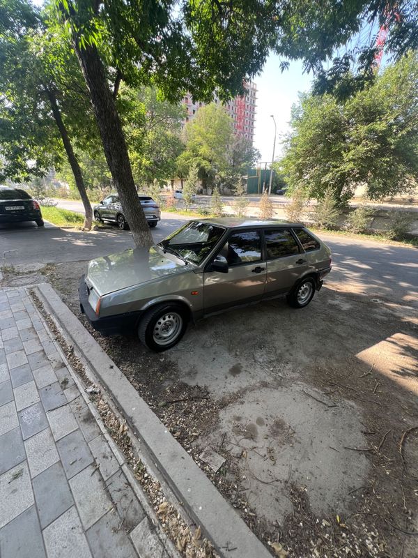 Продам ВАЗ 21093 темно серый Продам ВАЗ 21093 темно серый