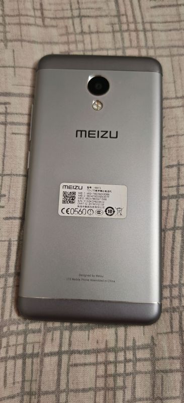 Продаю бу телефон Meizu недорого Продаю бу телефон Meizu недорого