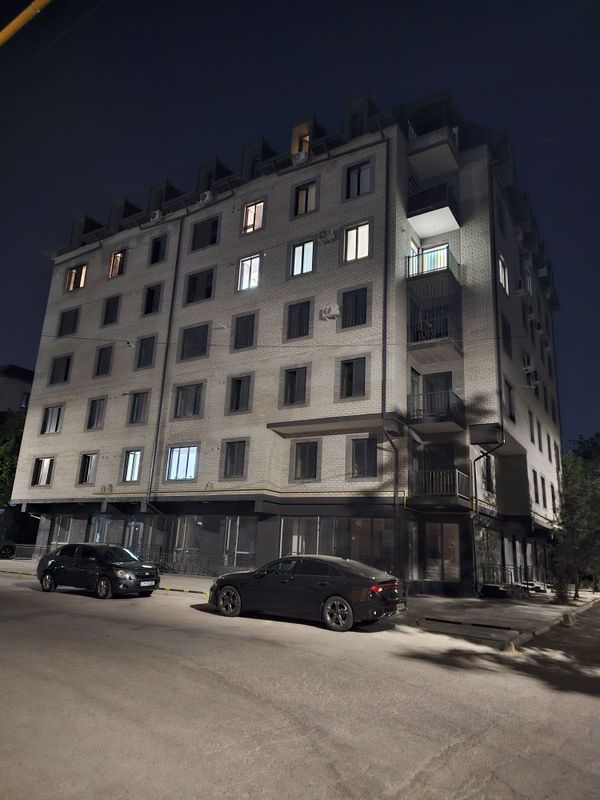 Сдается 2 комнатная квартира 7 квартал Юнусабад зайди магазина Корзинк