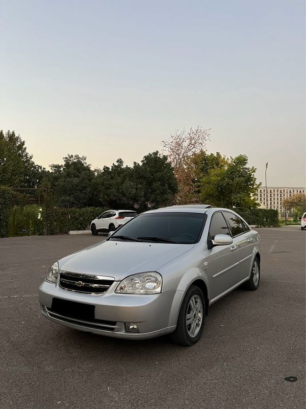 Lasetti 1.8 avtomat ideal