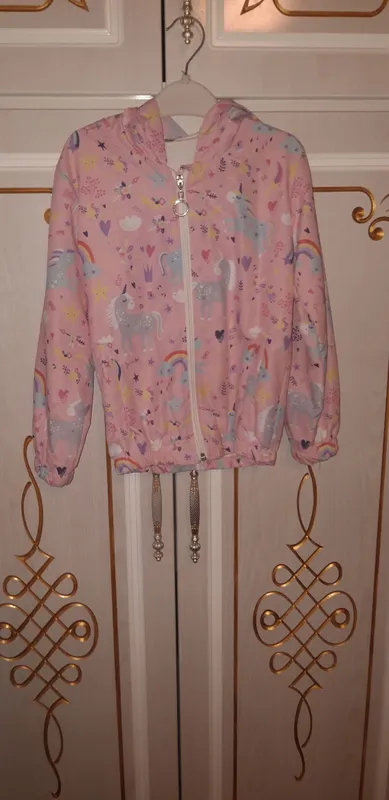 Detskiy ustkiyim Detskiy ustkiyim