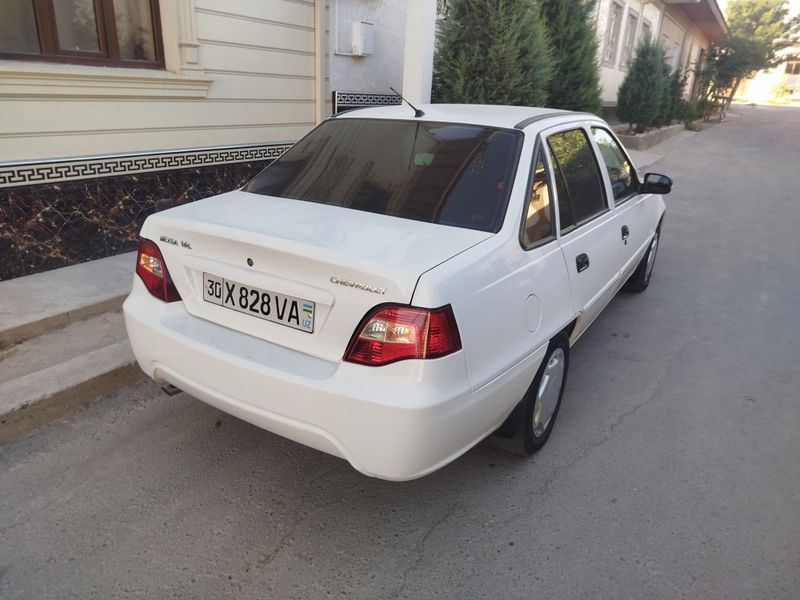 Nexia 2 sotiladi
