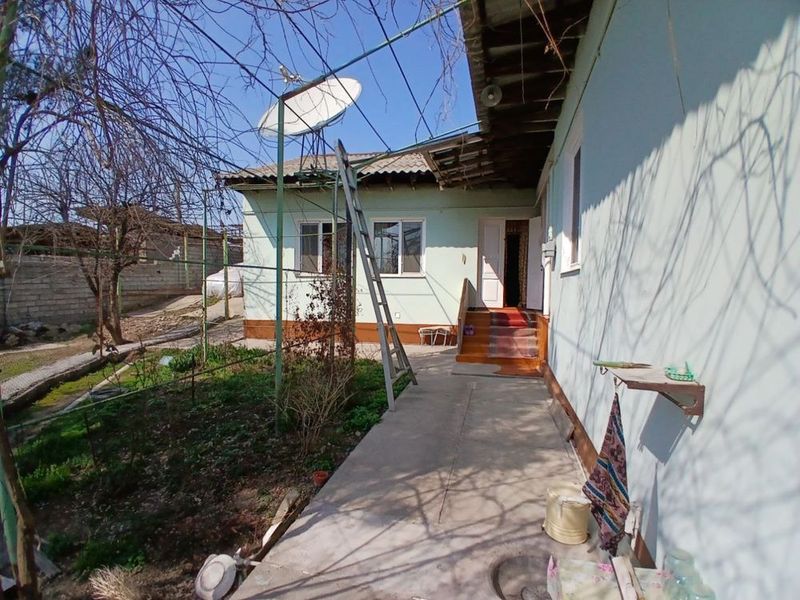 Дурмен продается дом 3 соток ул.Темирйулчилар Дурмен продается дом 3 соток ул.Темирйулчилар