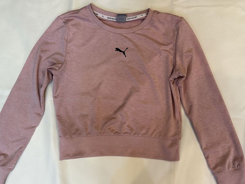спортивный топ PUMA спортивный топ PUMA
