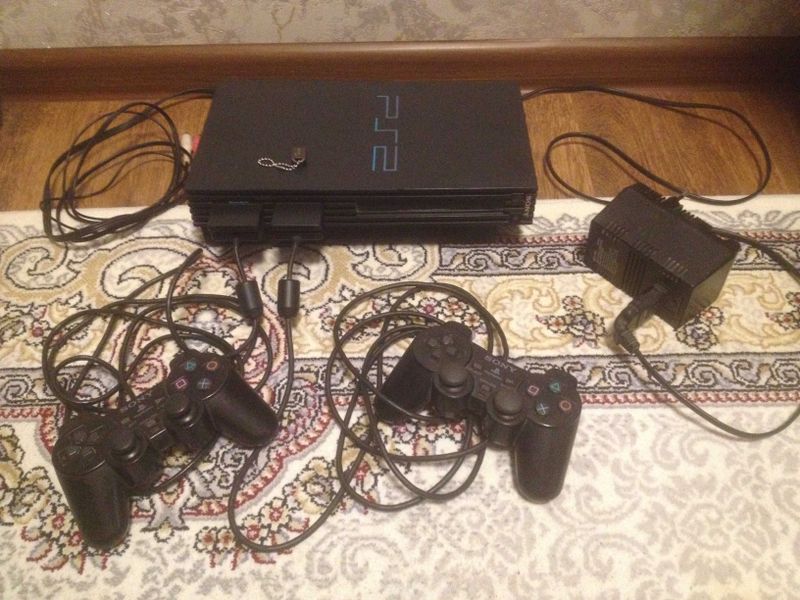 Sony PlayStation 2 игры с флешки. Праздничная цена. Sony PlayStation 2 игры с флешки. Праздничная цена.