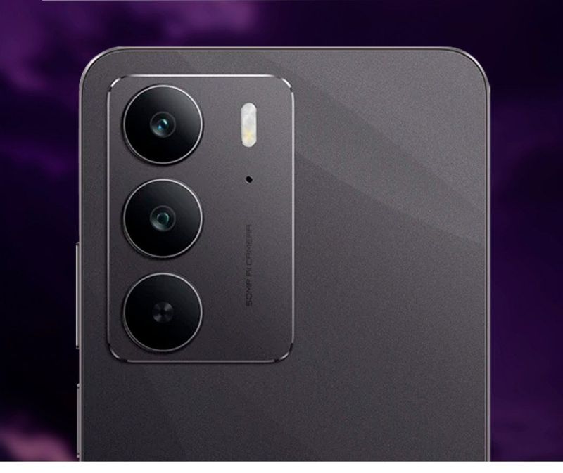 Realme c75 black 8/16/256 srochna Realme c75 black 8/16/256 srochna